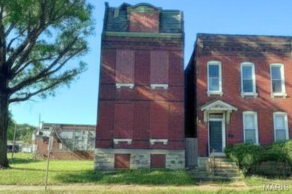 Lynch Add - Residential