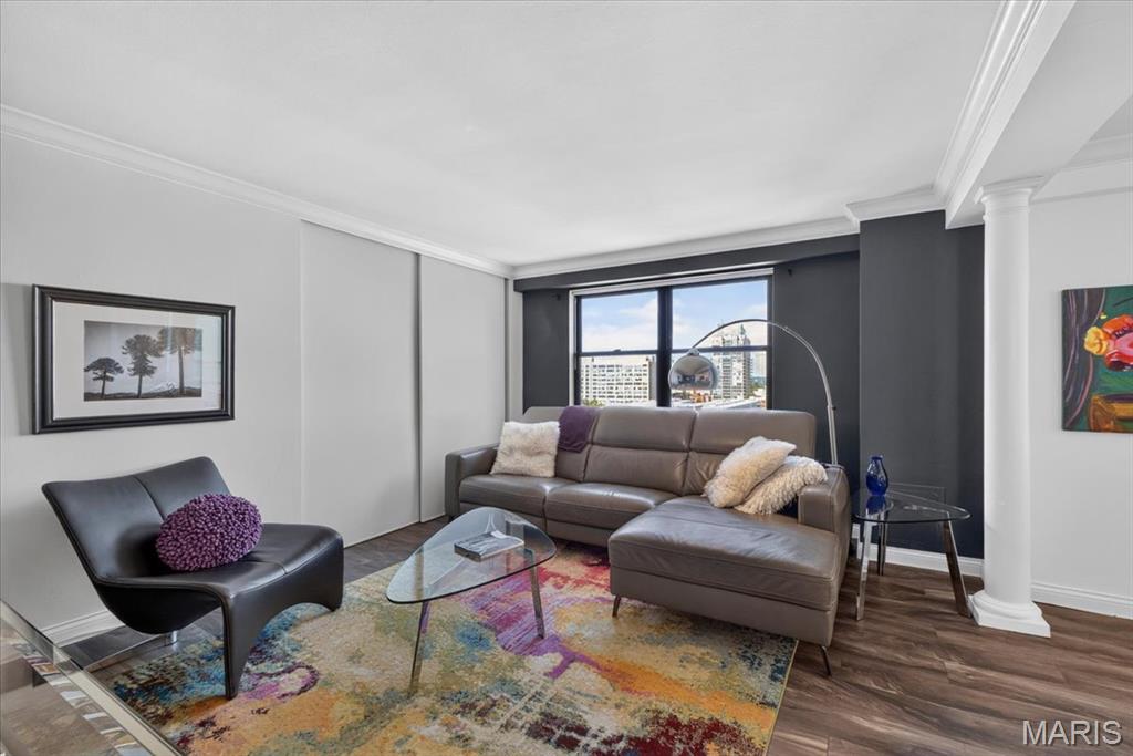 Executive House - Residential