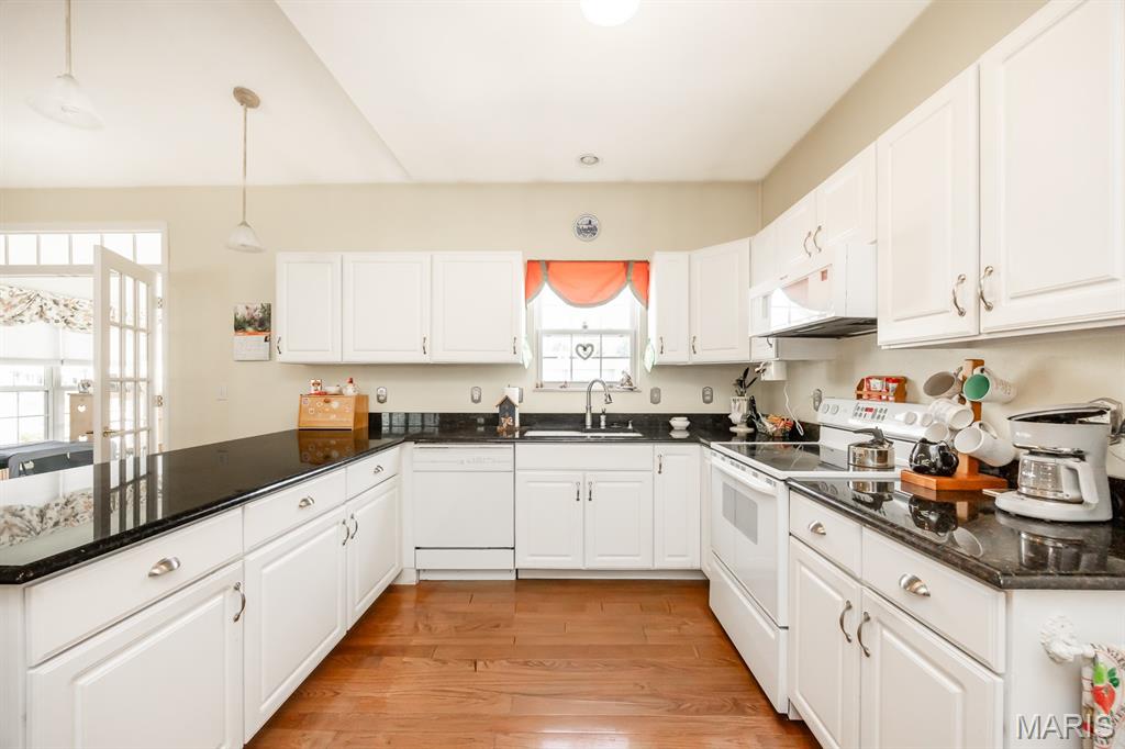 St Christopher Lake - Residential