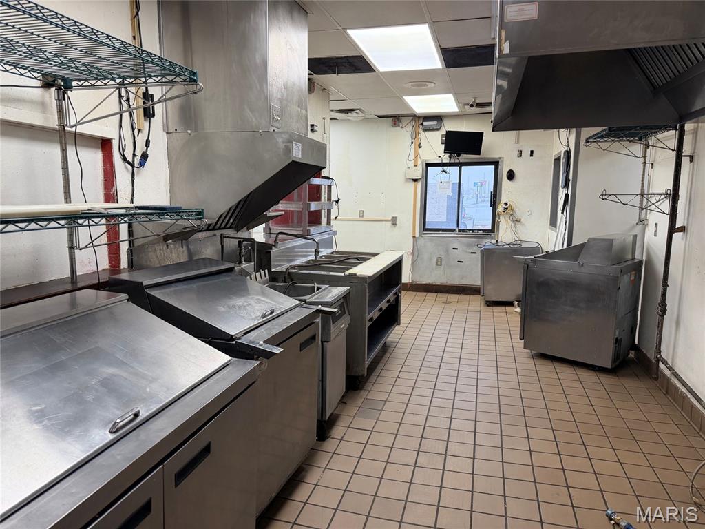 Court I - Commercial Sale