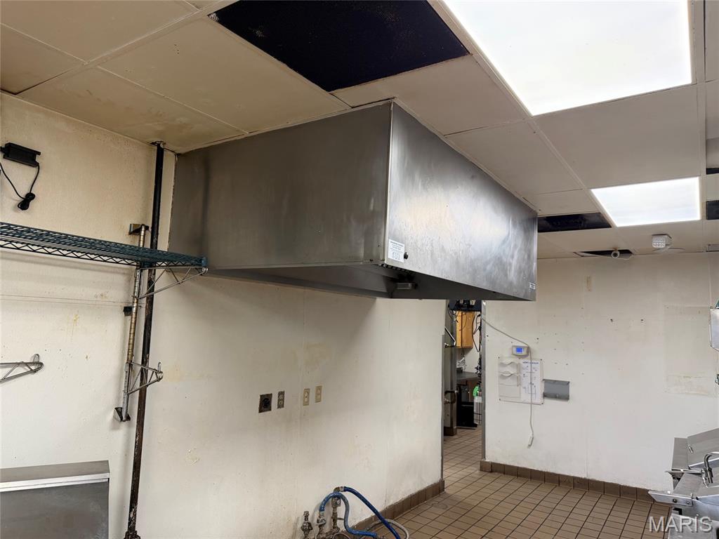Court I - Commercial Sale