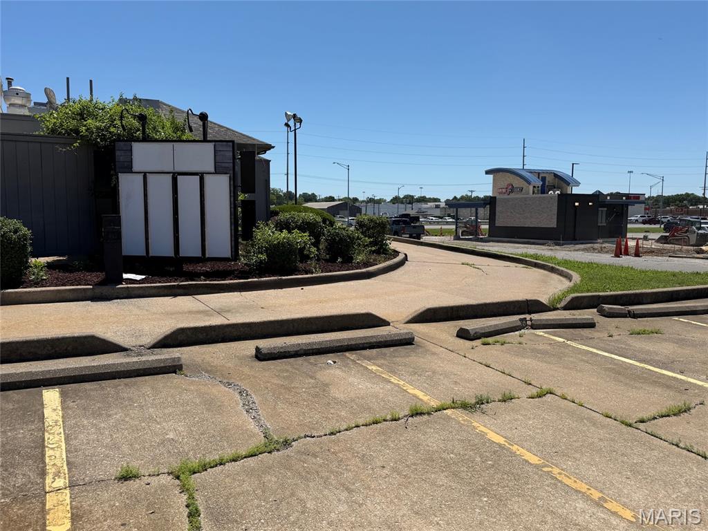 Court I - Commercial Sale