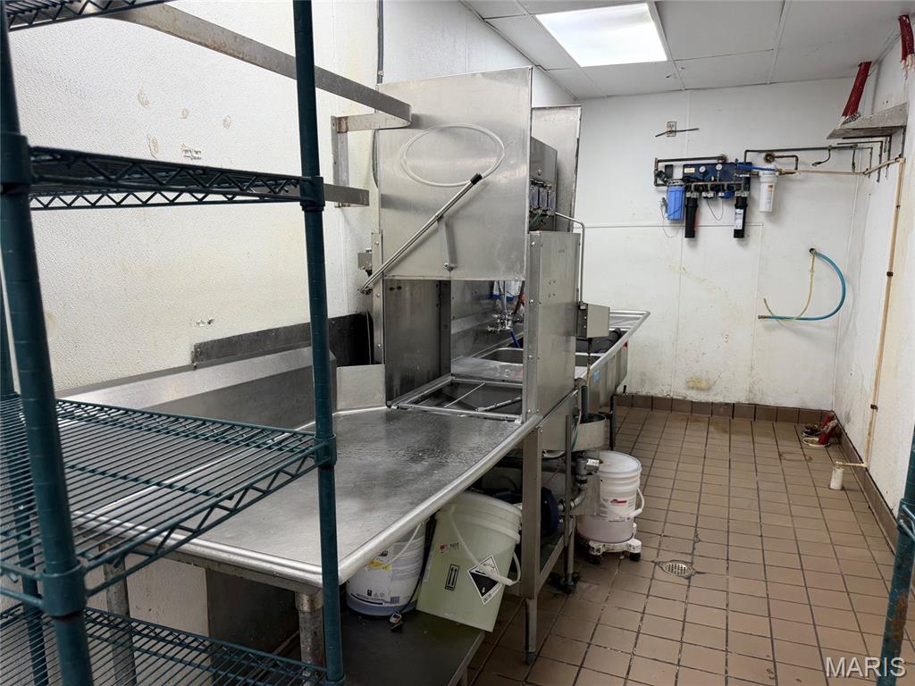 Court I - Commercial Sale