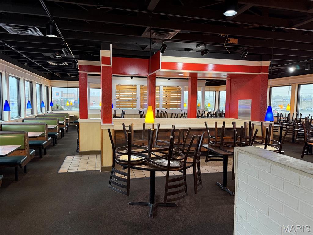 Court I - Commercial Sale