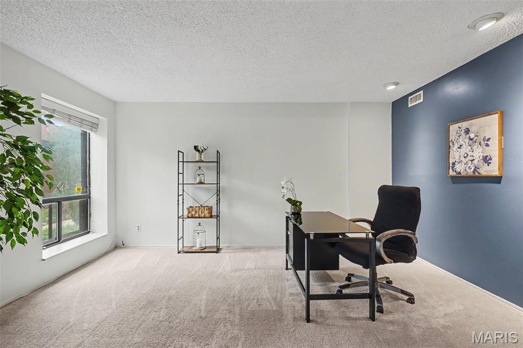 COEUR DE ROYALE CONDOMINIUM PHASE V - Residential