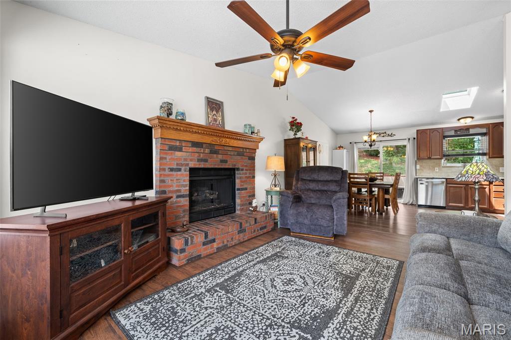 Country Cottage Estates - Residential