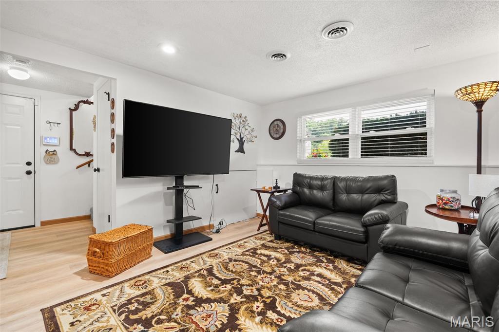 Country Cottage Estates - Residential