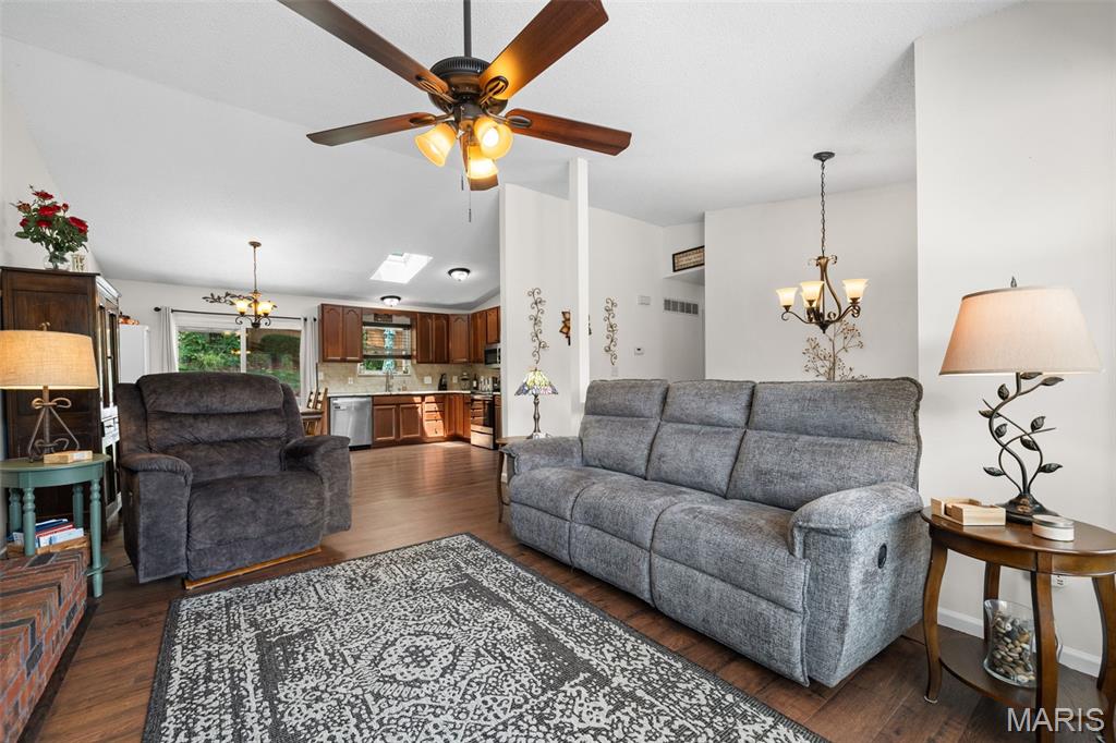 Country Cottage Estates - Residential