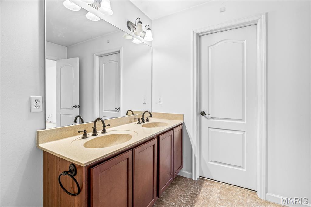 Sawyers Rdg - Residential