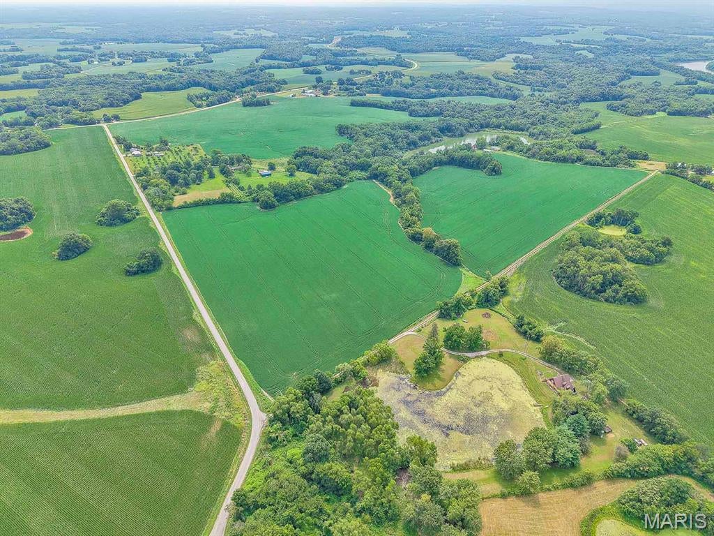 Not in a subdivision - Land