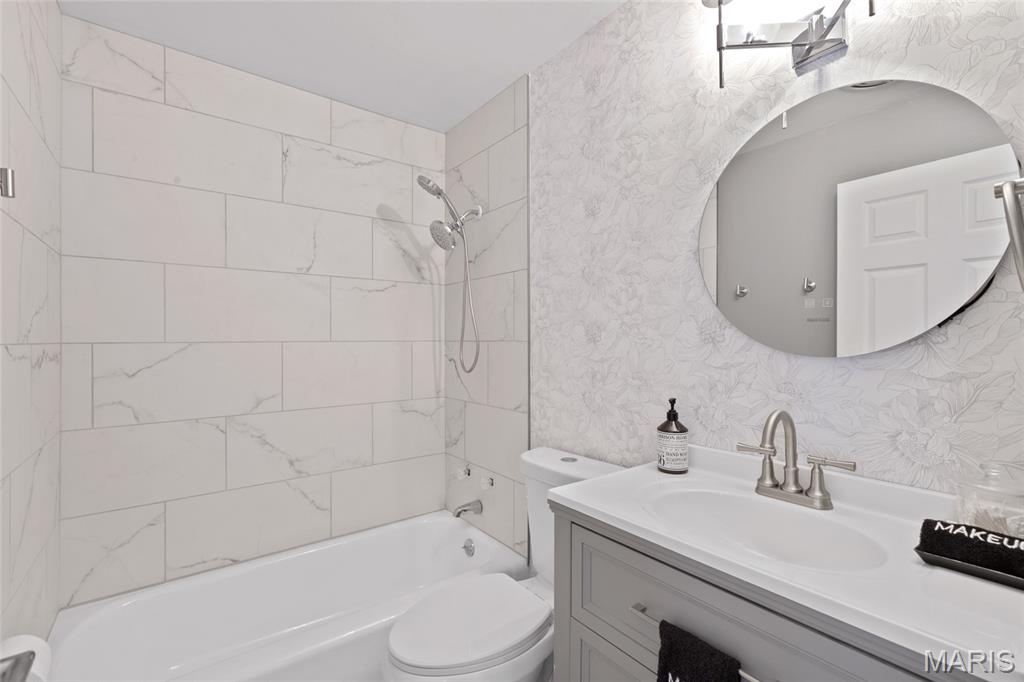 Robinwood West 4 - Residential