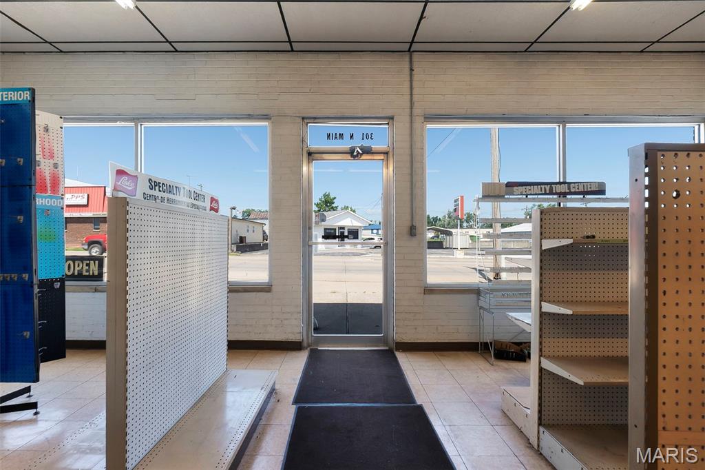 none - Commercial Sale