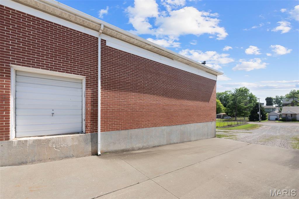 none - Commercial Sale
