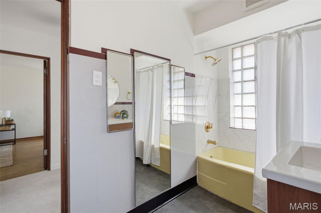 Pasadena Hills Sec Three - Residential