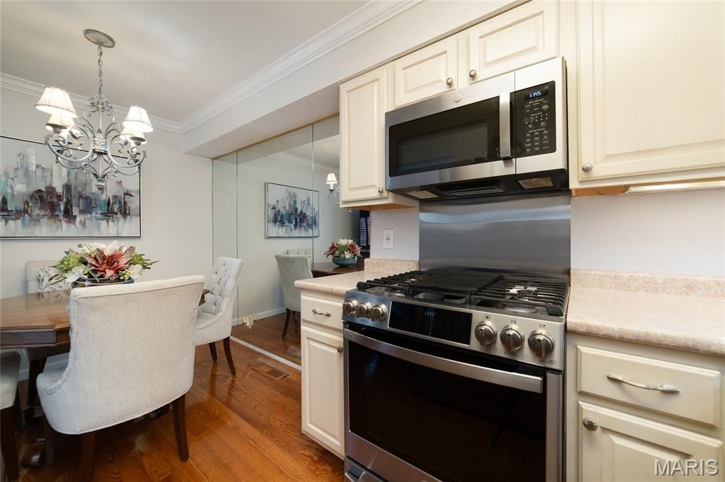 Willow Brook Condo - Residential