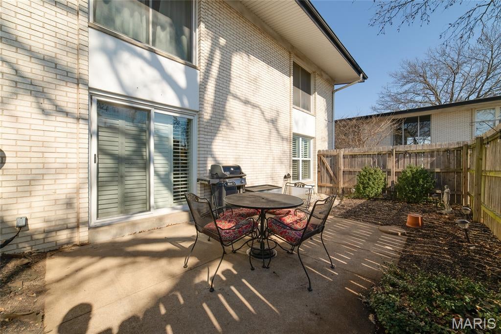 Willow Brook Condo - Residential