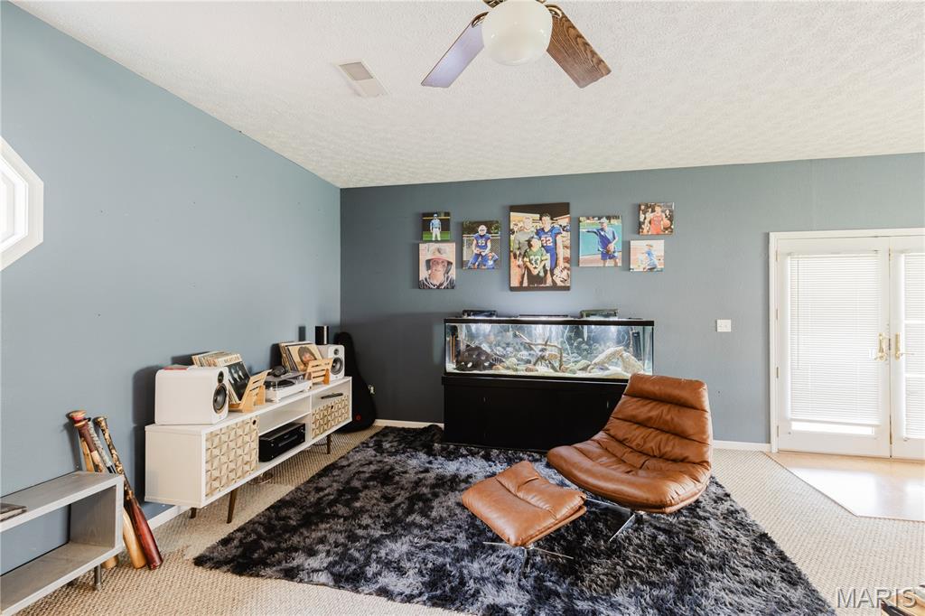 S14 T3S R3W LOT #42 2ND SUB - Residential