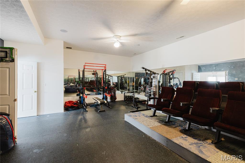 S14 T3S R3W LOT #42 2ND SUB - Residential