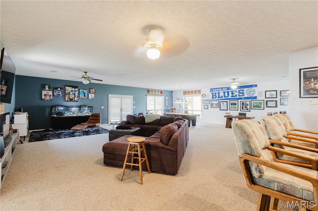 S14 T3S R3W LOT #42 2ND SUB - Residential
