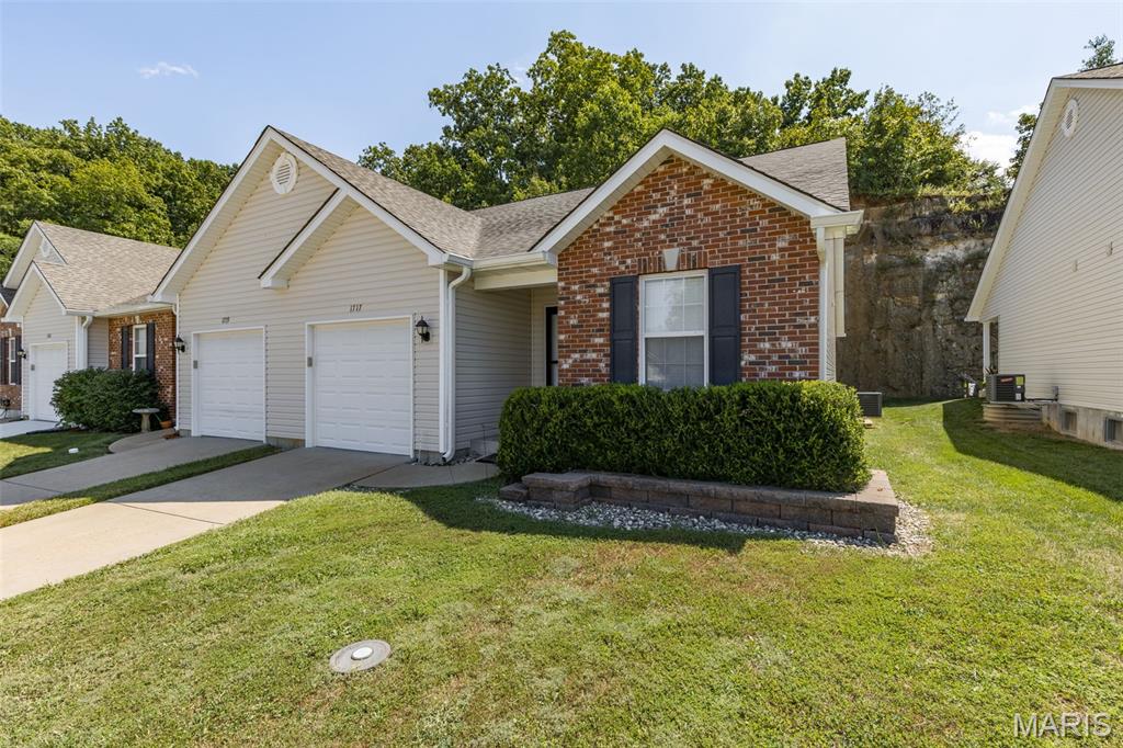 Lexington Place Villas - Residential