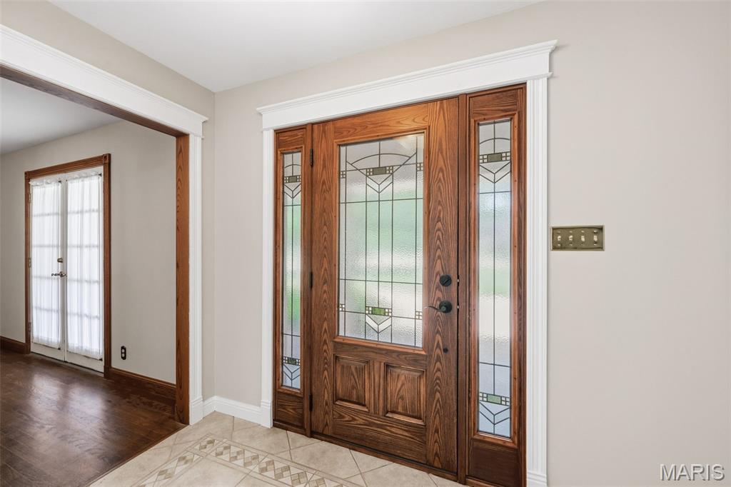 Ladue Trails Sec Of The Village Of - Residential
