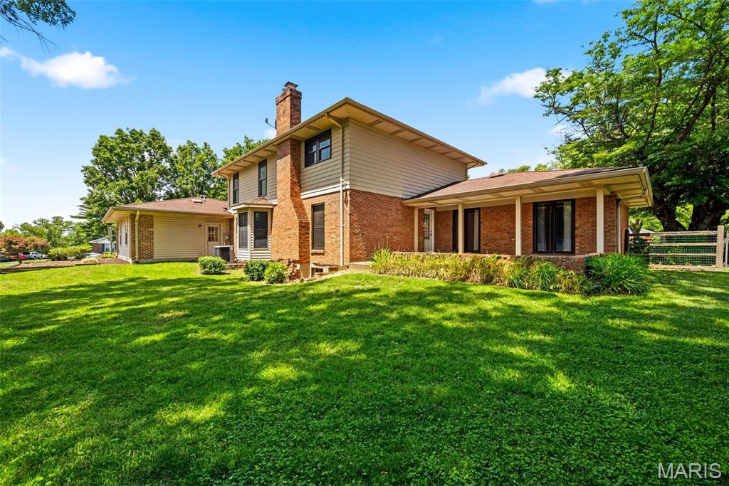 Ladue Trails Sec Of The Village Of - Residential