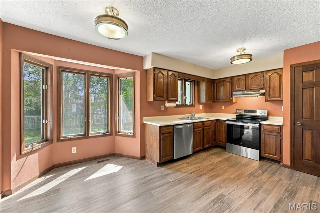 Meadowlark Meadows 1st Add - Residential