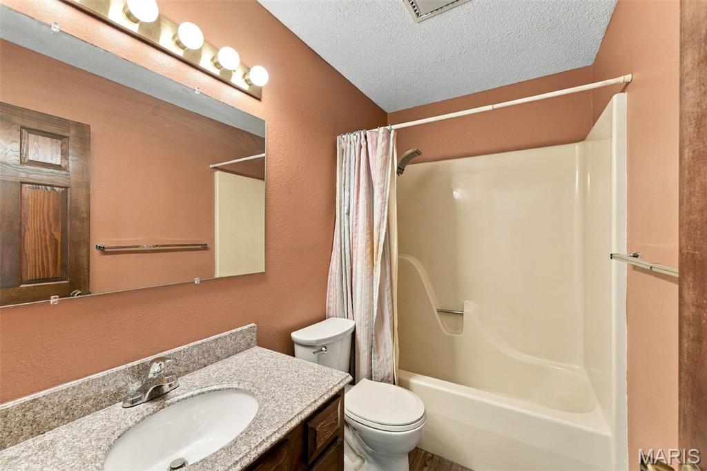 Meadowlark Meadows 1st Add - Residential