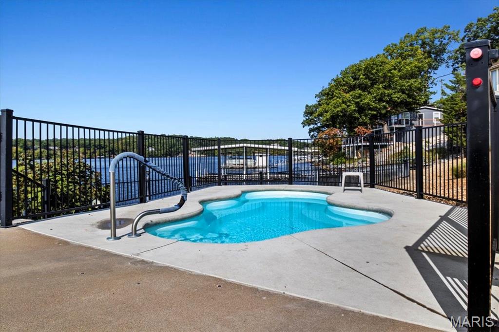 Robinwood Condo #2 - Residential