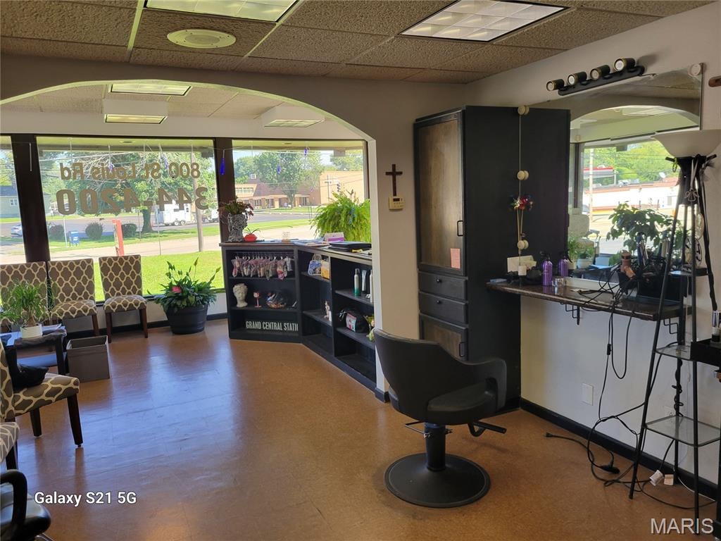 Long Heights - Commercial Sale