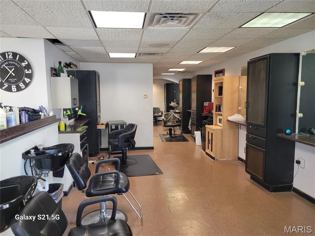 Long Heights - Commercial Sale