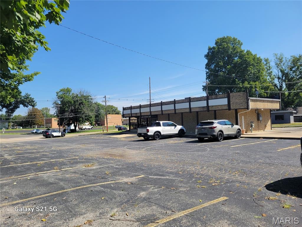 Long Heights - Commercial Sale