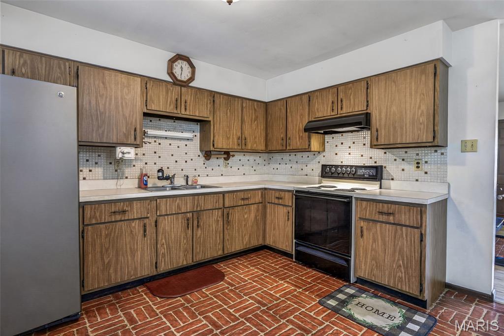 Davis Terrace - Residential