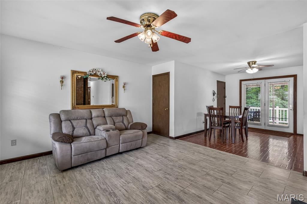 Davis Terrace - Residential