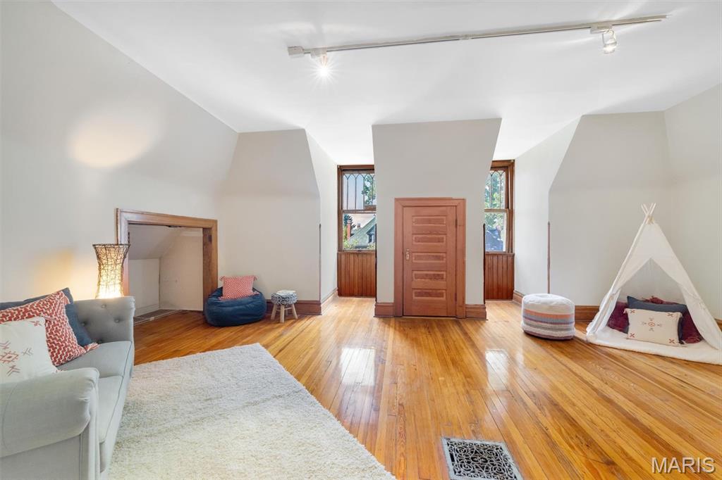 Tower Grove East - Residential