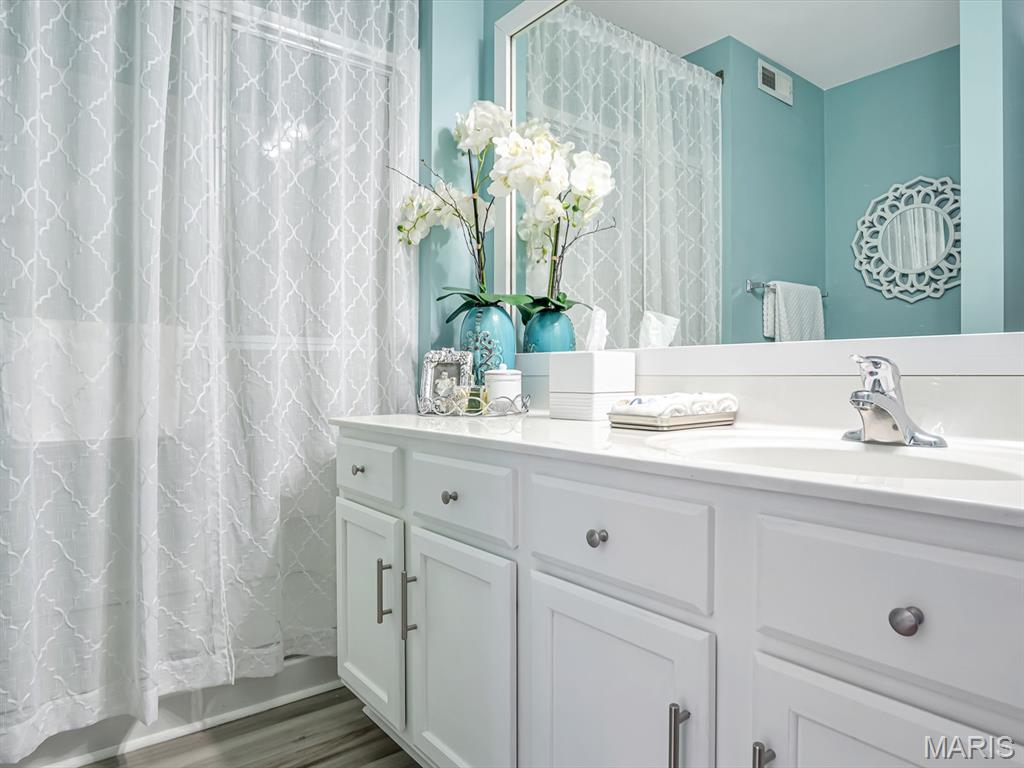 Carlyle Lndg/Fountain Place Ad - Residential