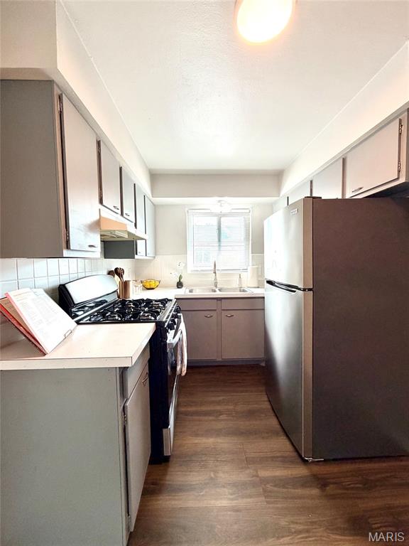 Hallmark Terrace Apartments - Residential Lease