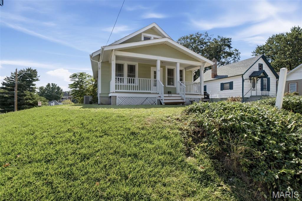 City/Stcharles - Residential