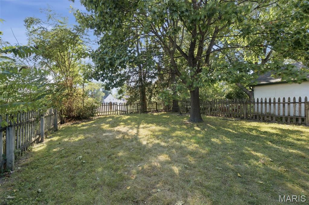 City/Stcharles - Residential