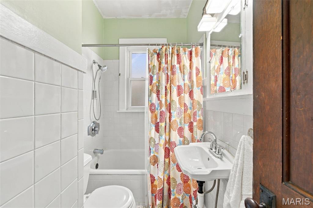 City/Stcharles - Residential