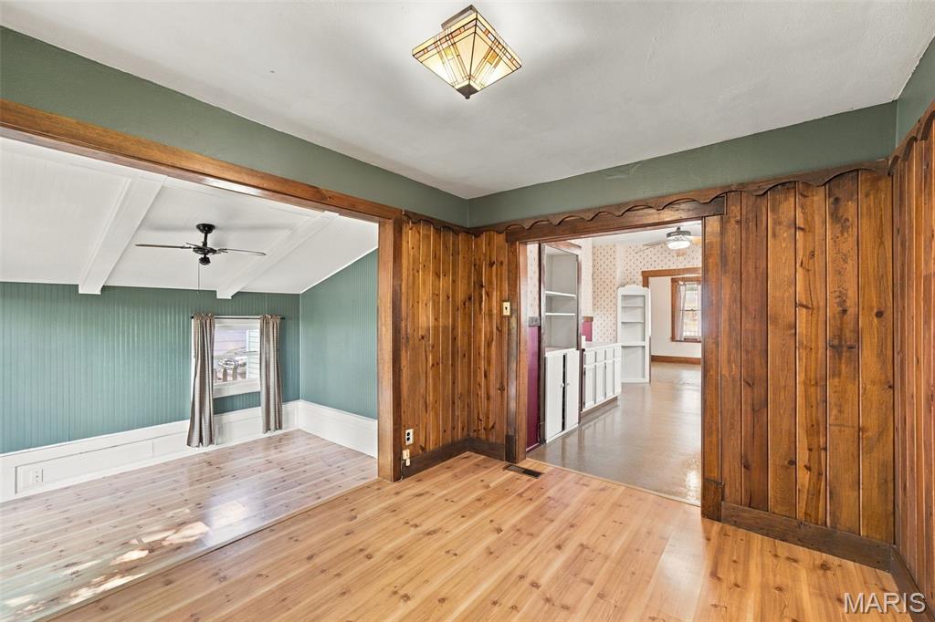 City/Stcharles - Residential
