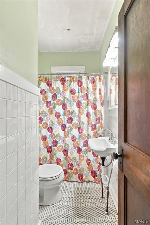 City/Stcharles - Residential
