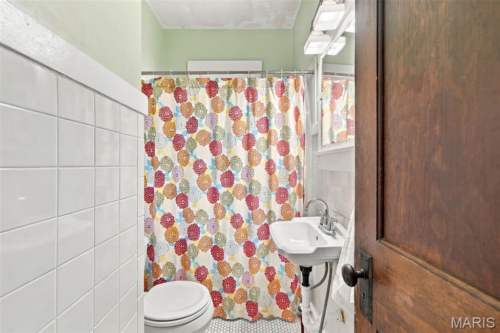 City/Stcharles - Residential