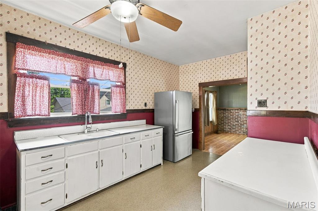 City/Stcharles - Residential