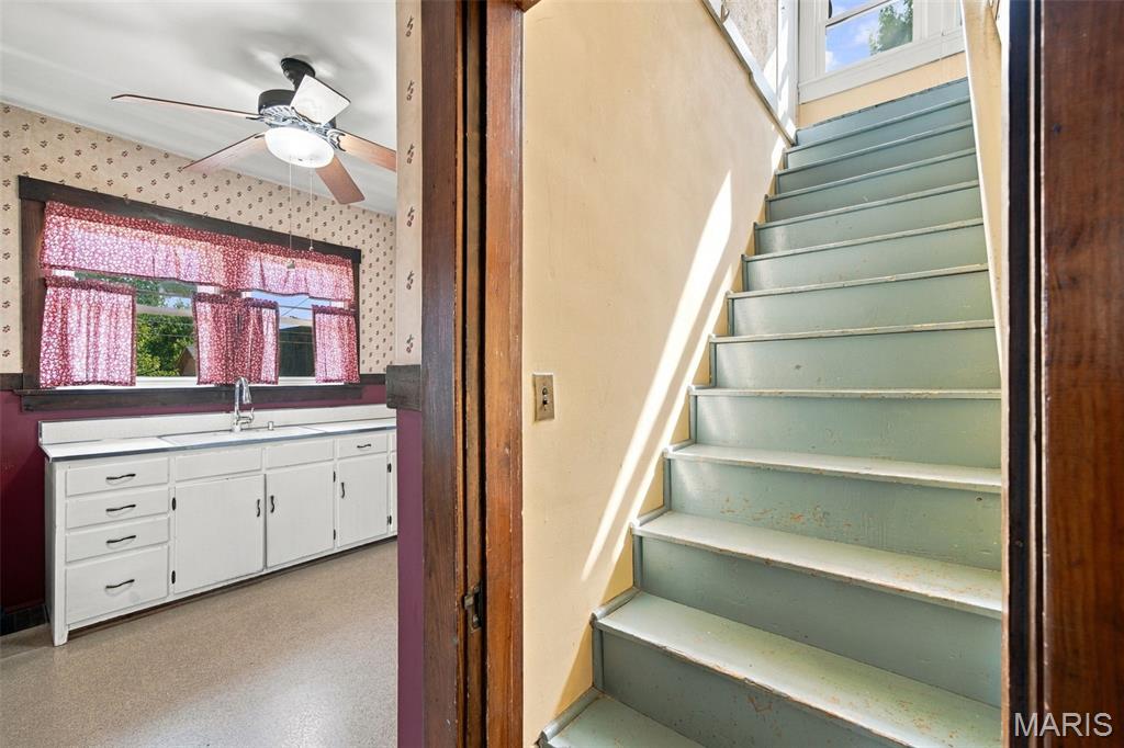 City/Stcharles - Residential
