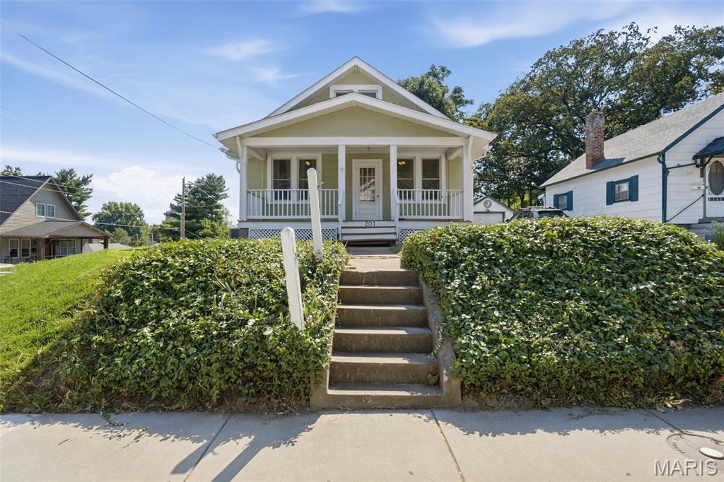 City/Stcharles - Residential