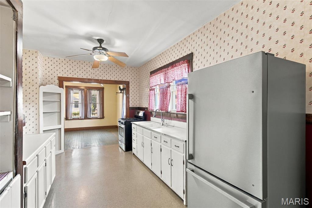 City/Stcharles - Residential