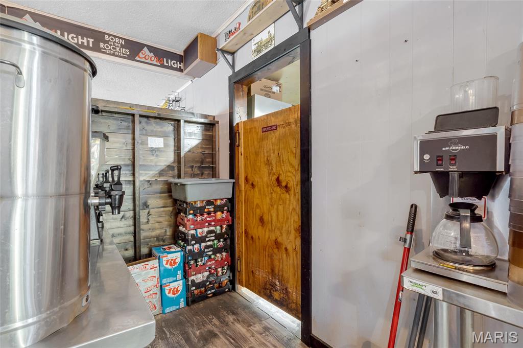 Old Town - Commercial Sale