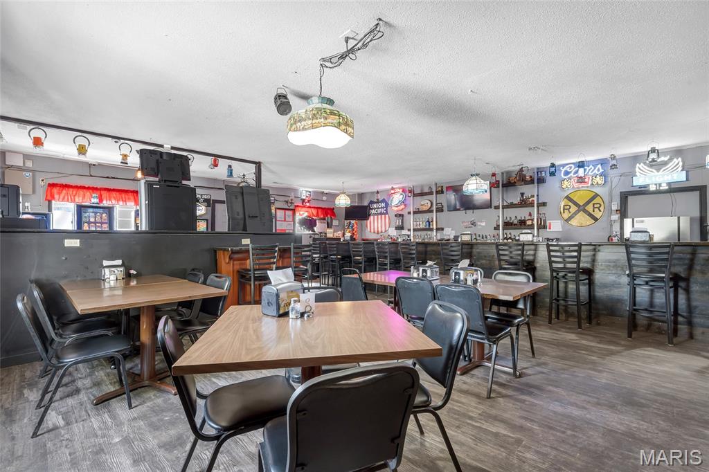 Old Town - Commercial Sale