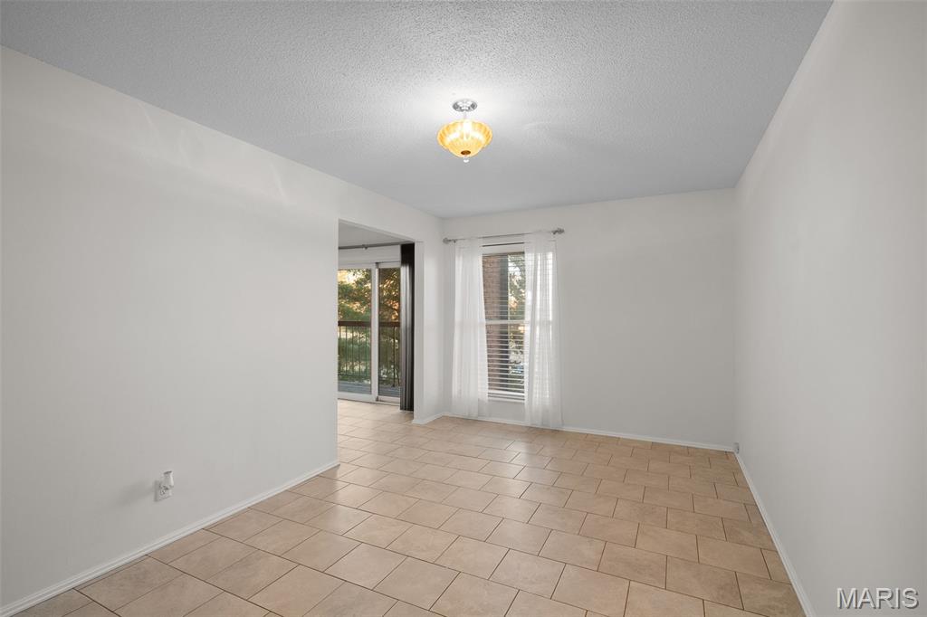 Coeur De Royale Condo Ph Iii - Residential